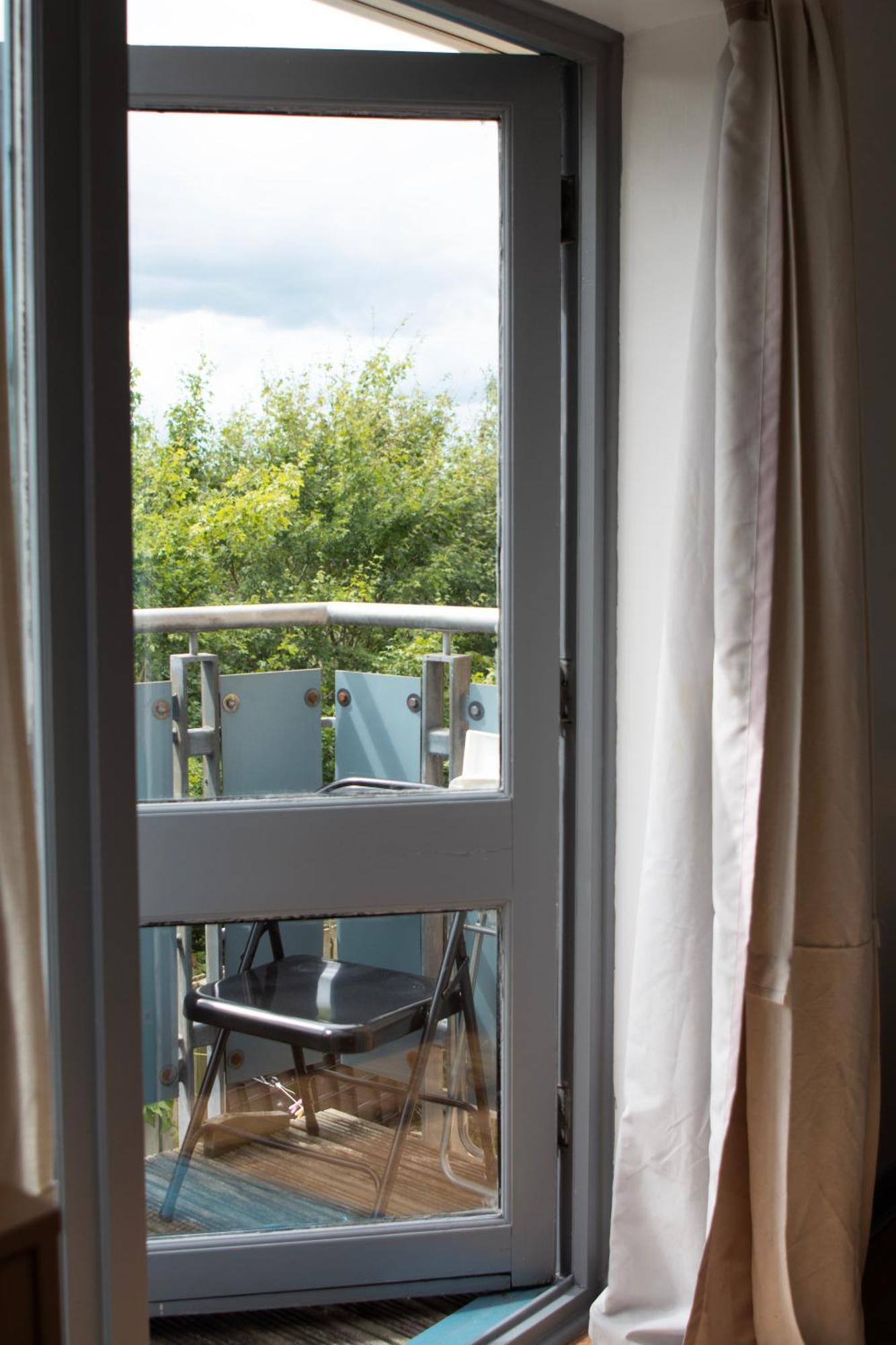 Well-Equipped 4 Bedroom House Close To City Centre Leeds  Exterior foto
